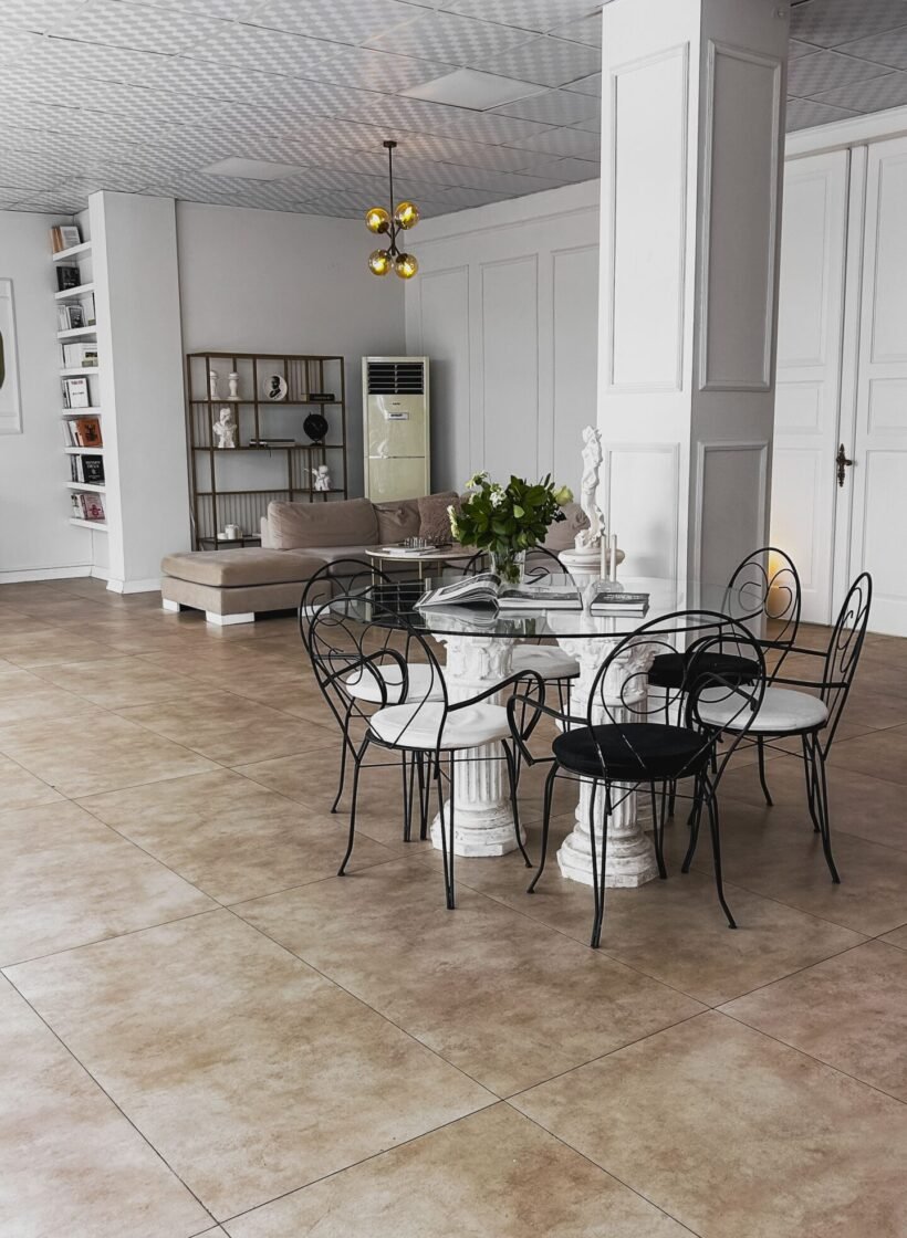 Carrelage grand format à Hyères