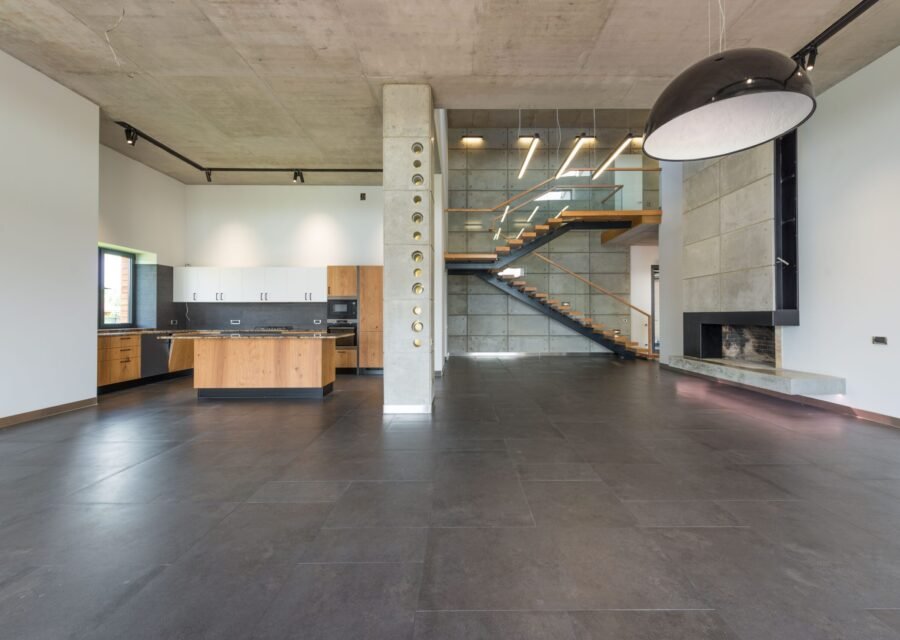Carrelage grand format à Hyères