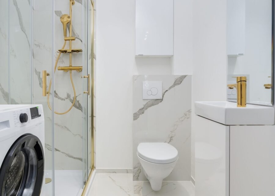 Carrelage salle de bain effet marbre à Hyères